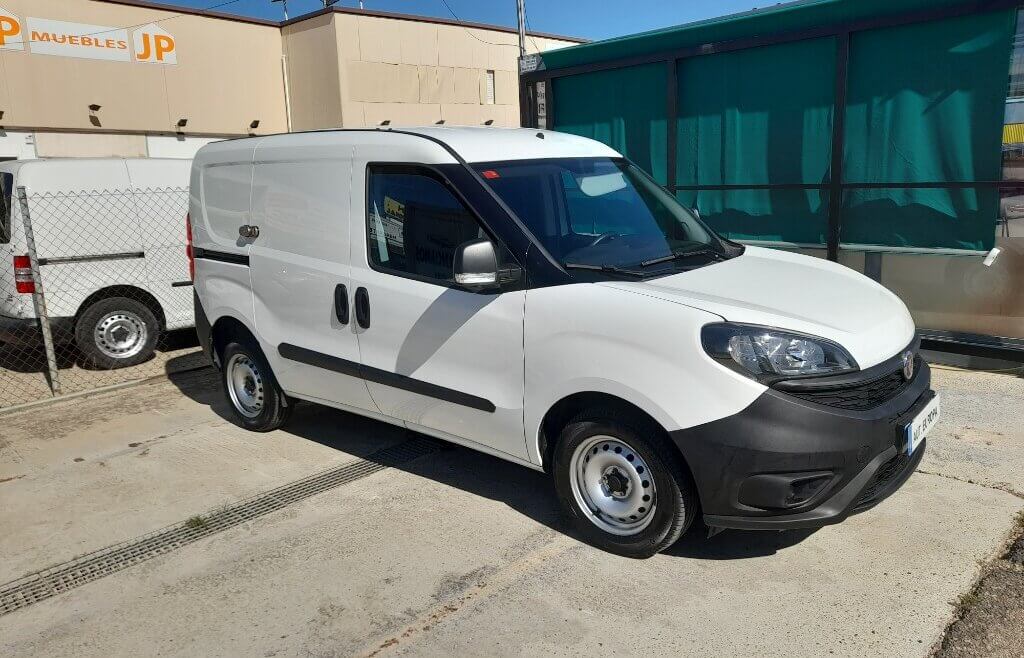 FIAT Doblo Cargo Cargo Base 1.3 Multijet 70kW 95CV