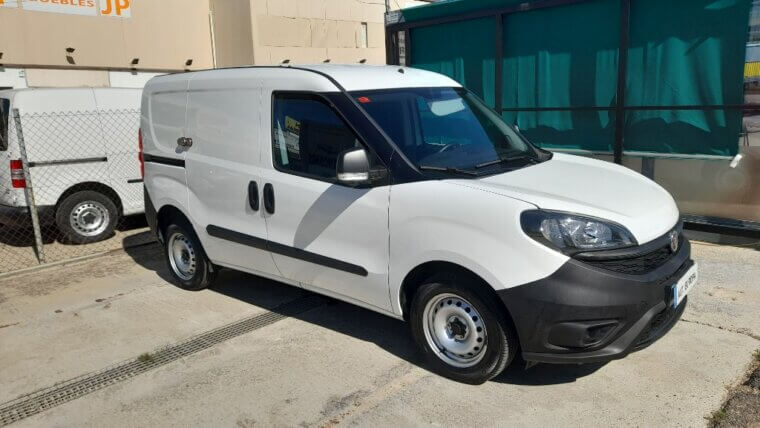 FIAT Doblo Cargo Cargo Base 1.3 Multijet 70kW 95CV